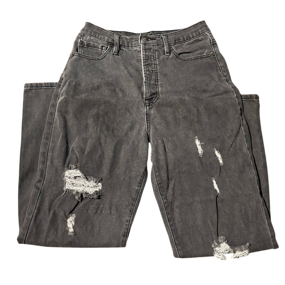 Distressed Black Women‎ Jeans
